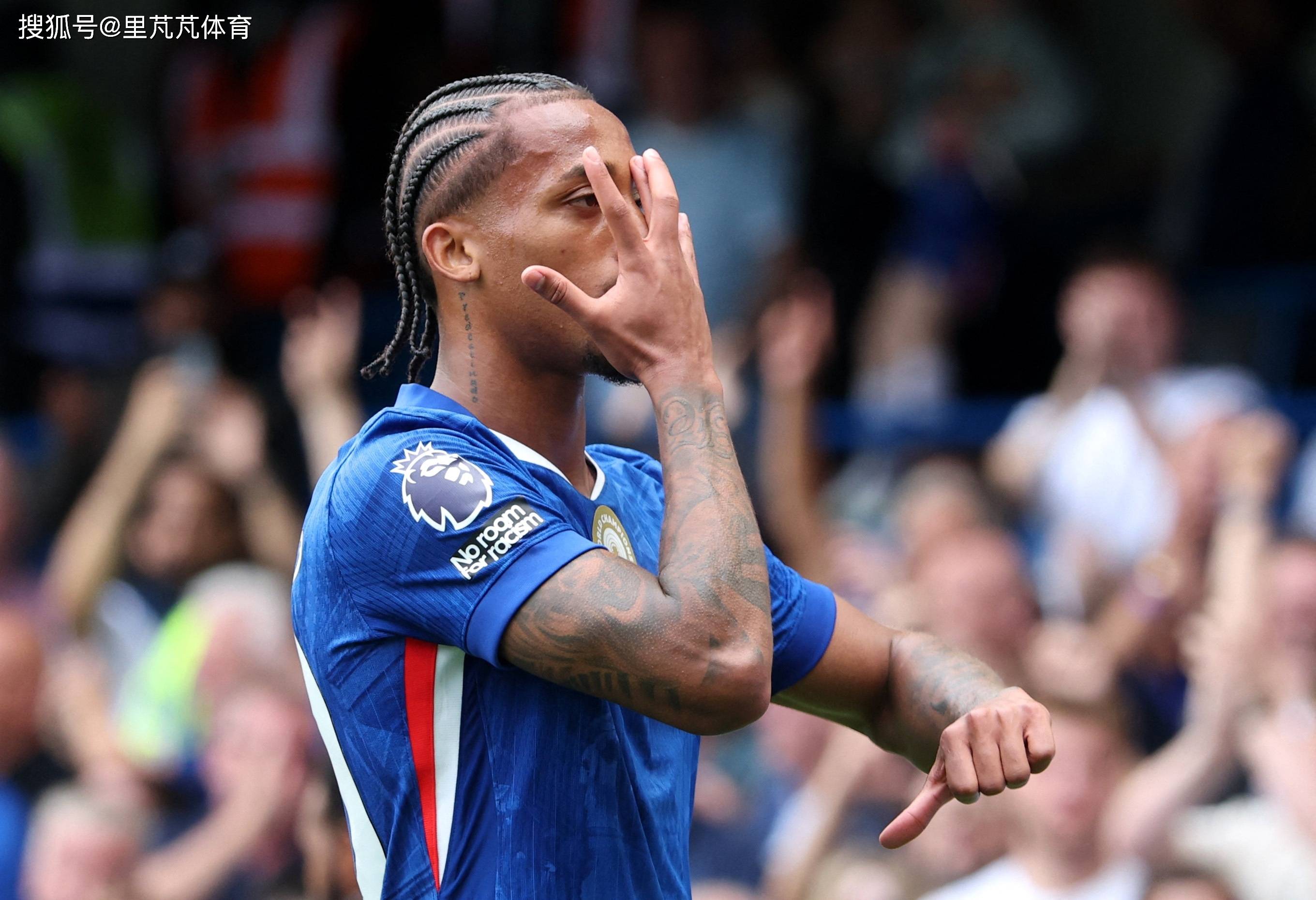 包含英超国际比赛日走向成谜，曼联篮板制胜，气氛紧张，资深球员宣示担当的词条